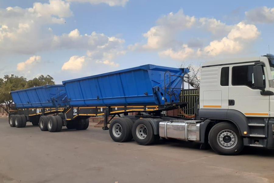 34 ton side tipper trucks for hire Mpumalanga | Witbank | Mining Ssectors